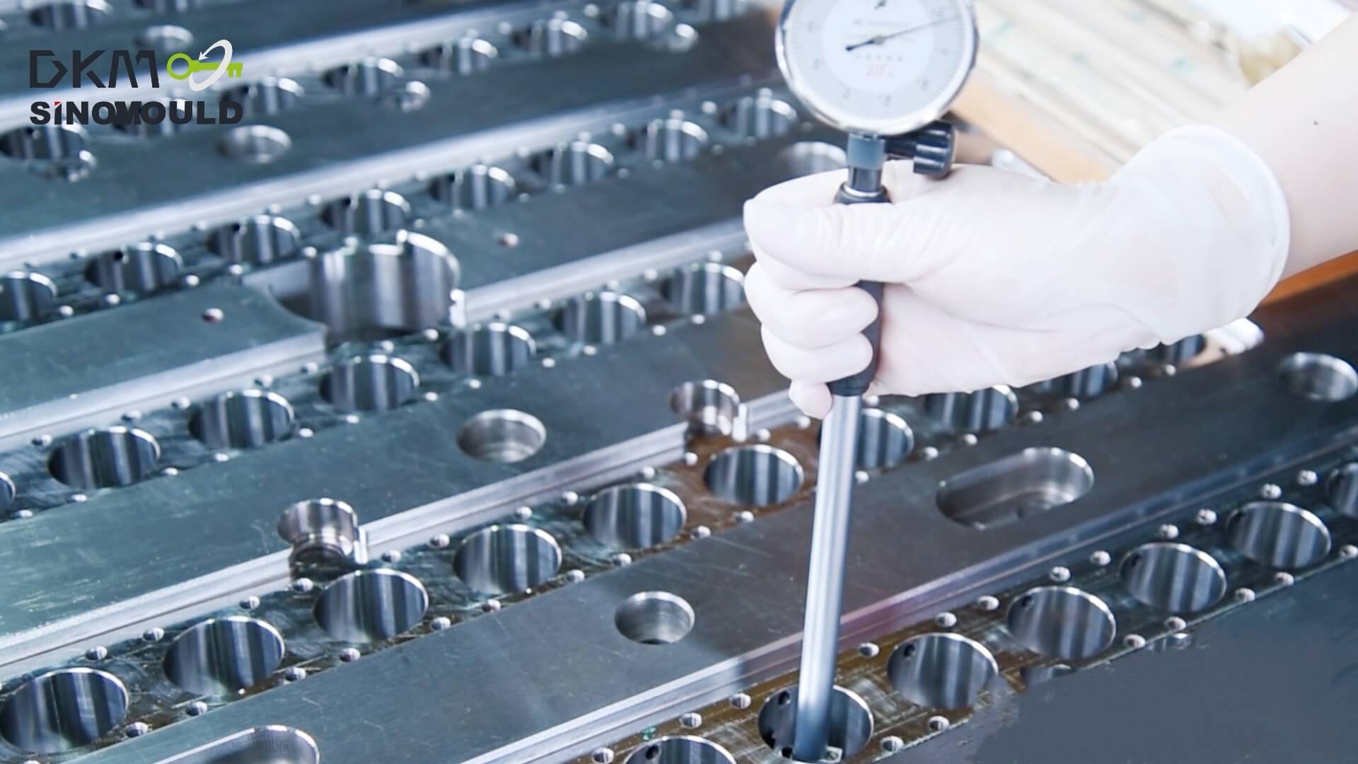 PET PERFORM MOULD